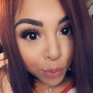 Meet your Posher, Isabel